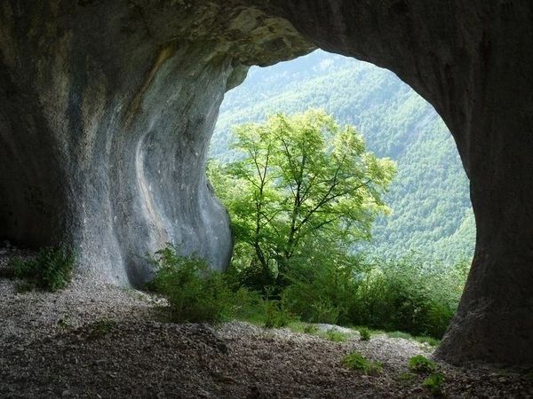 la Baume des Sarrasins