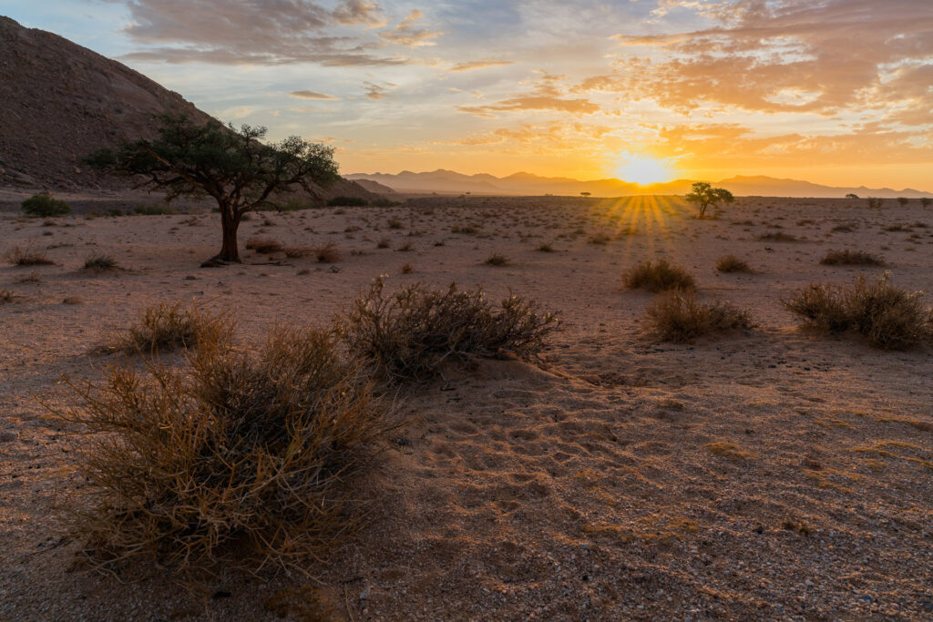 Sonnenuntergang bei Klein Aus Vista in Namibia