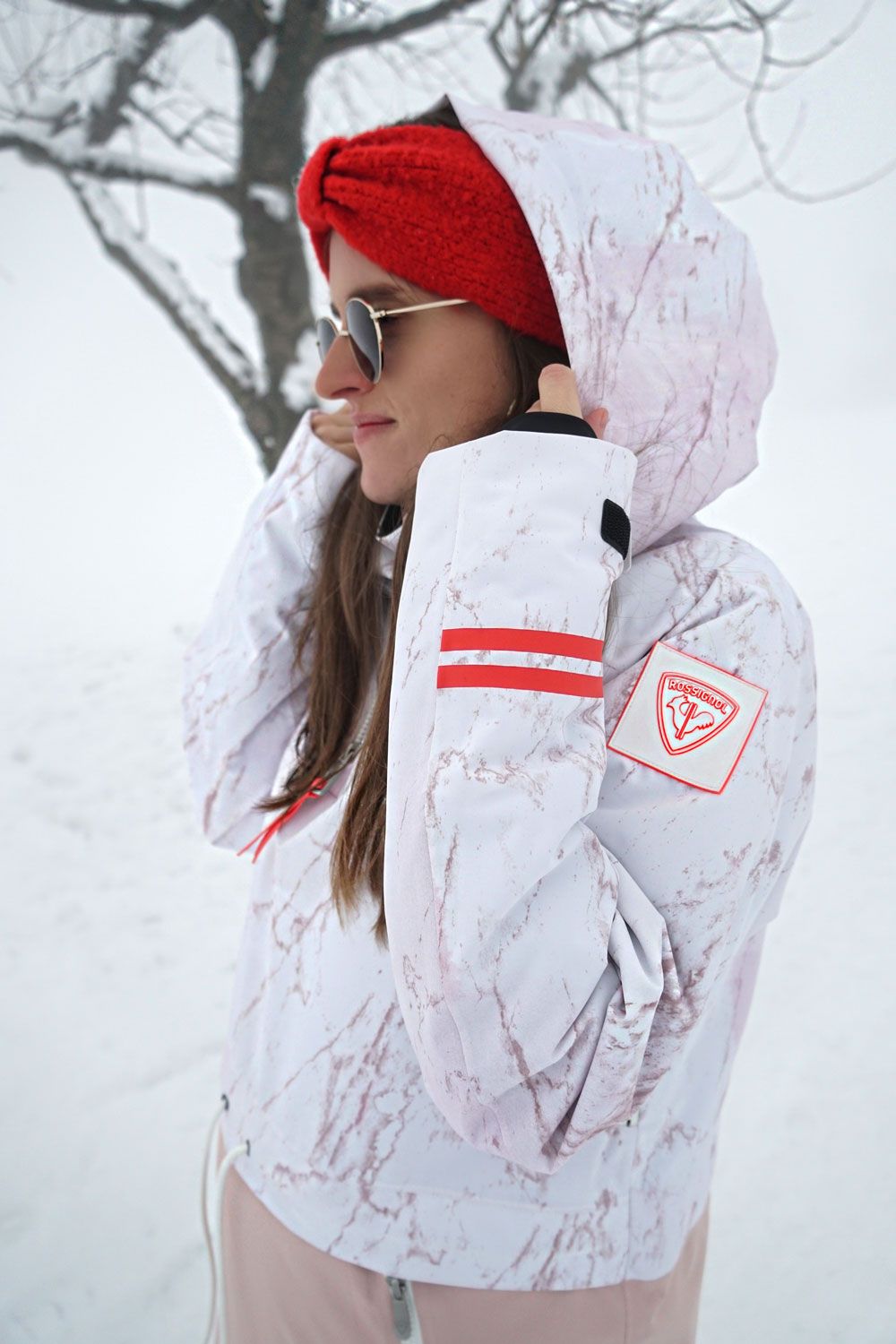 Andrea Steiner form sustainable fashion blog Strawberries 'n' Champagne based in Switzerland is writing about the brand Rossignol and their sustainable engagement "the respect program".